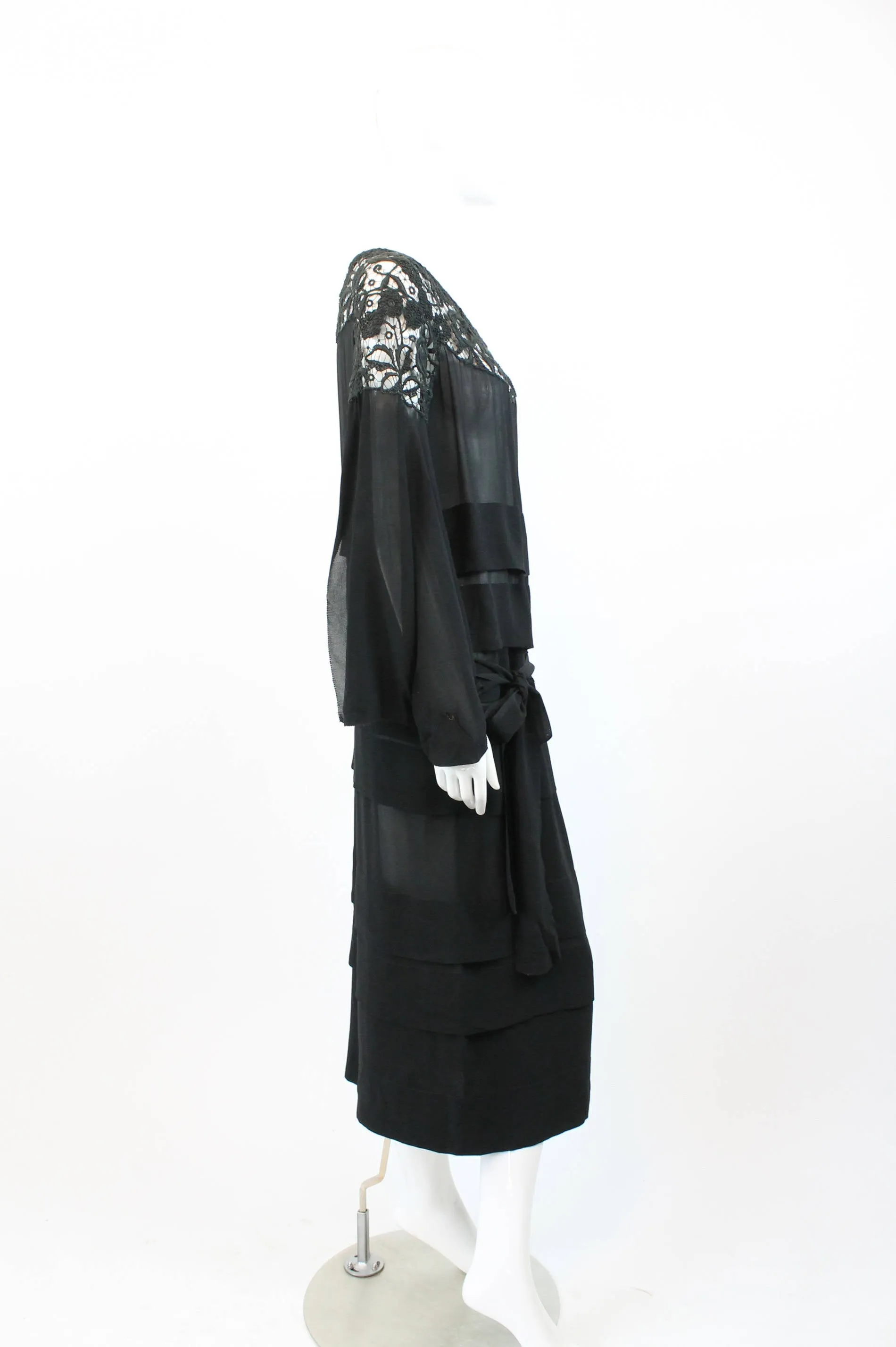 1930s SPIDERWEB lace dress cutout small medium| new fall