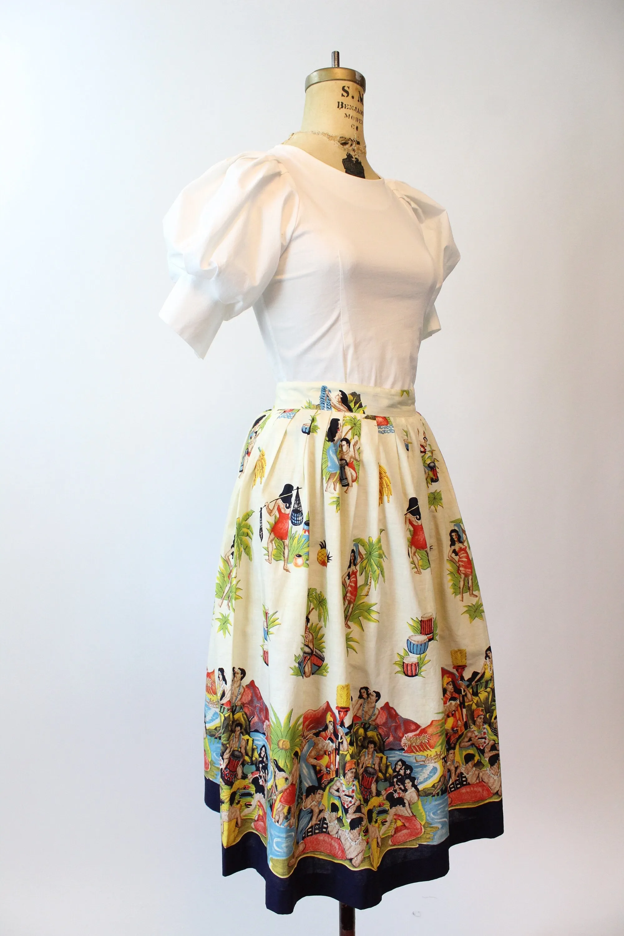 1950s NATIVE HAWAIIAN novelty print skirt medium | new spring summer