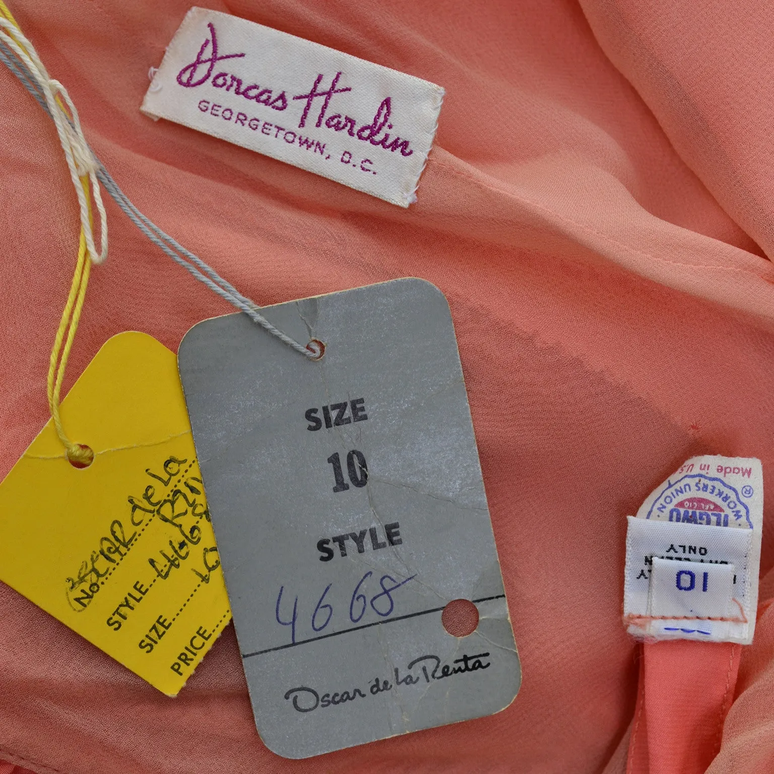 1990s Oscar de la Renta Vintage Salmon Silk Ruffle Dress New with Tags 10