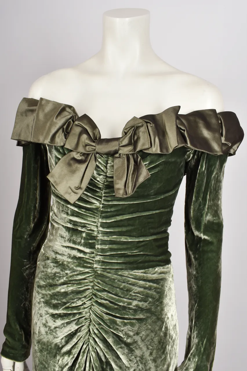 BELLEVILLE SASSOON GREEN VELVELT OFF THE SHOULDER GOWN