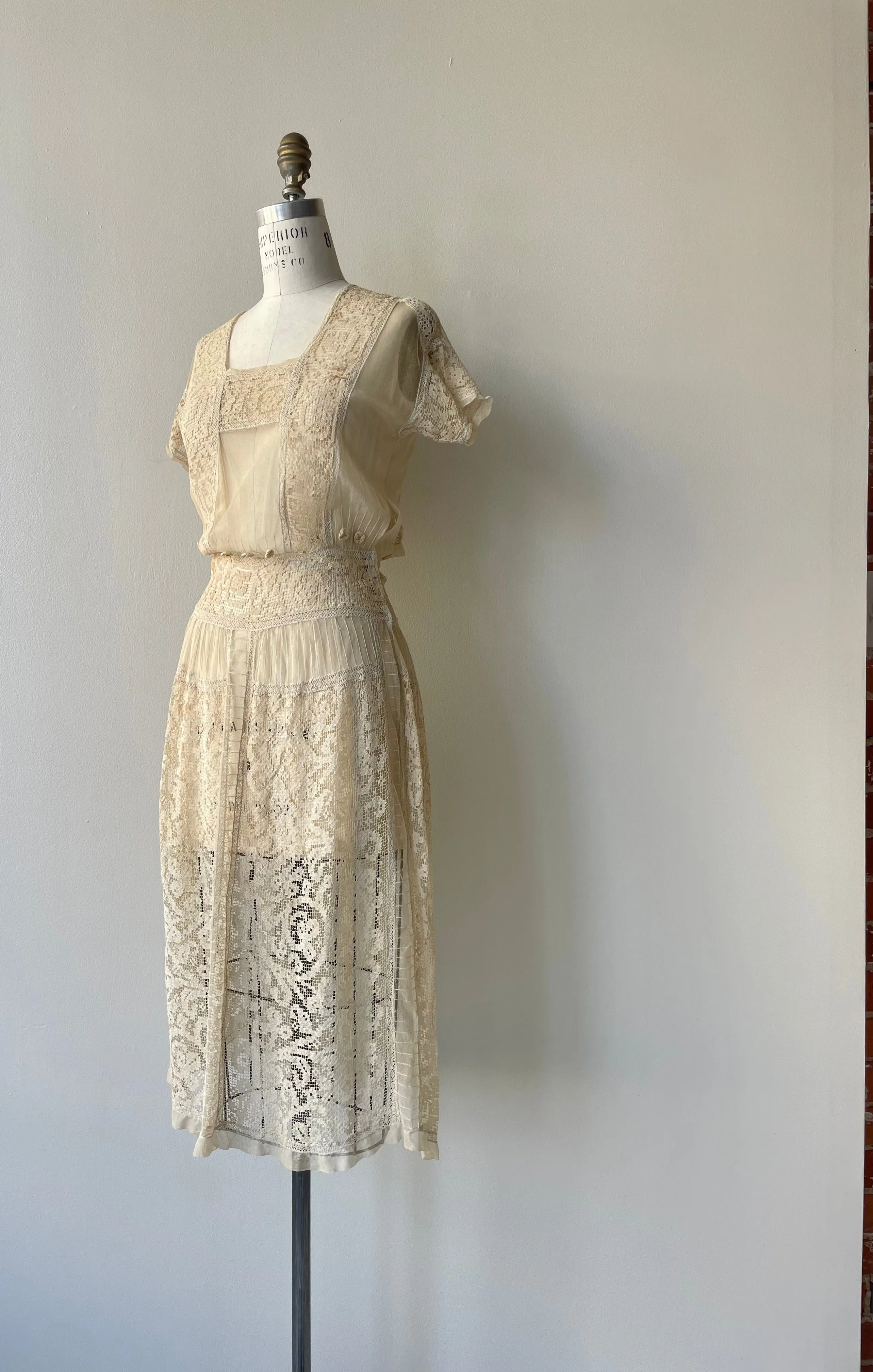Broderie Lace Dress | 1920s