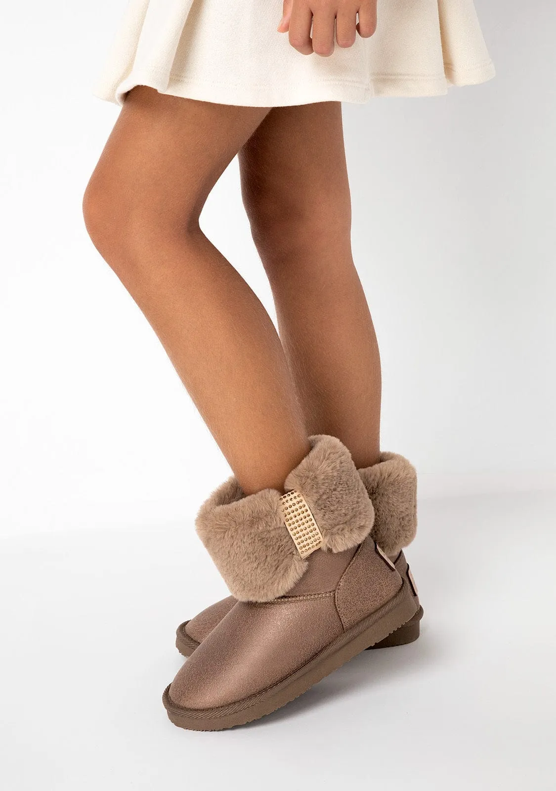 Bronze Strass Fur Australian Boots B&W