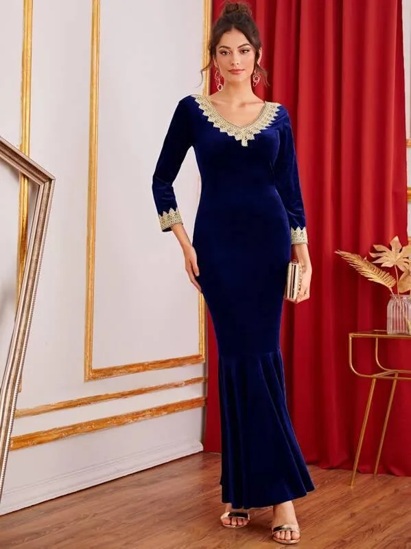 Lace Trim Fishtail Hem Velvet Dress