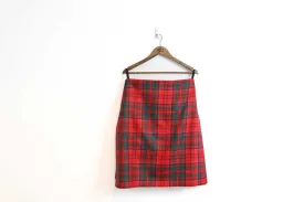Only Worn Once Grant Red Modern Kilt