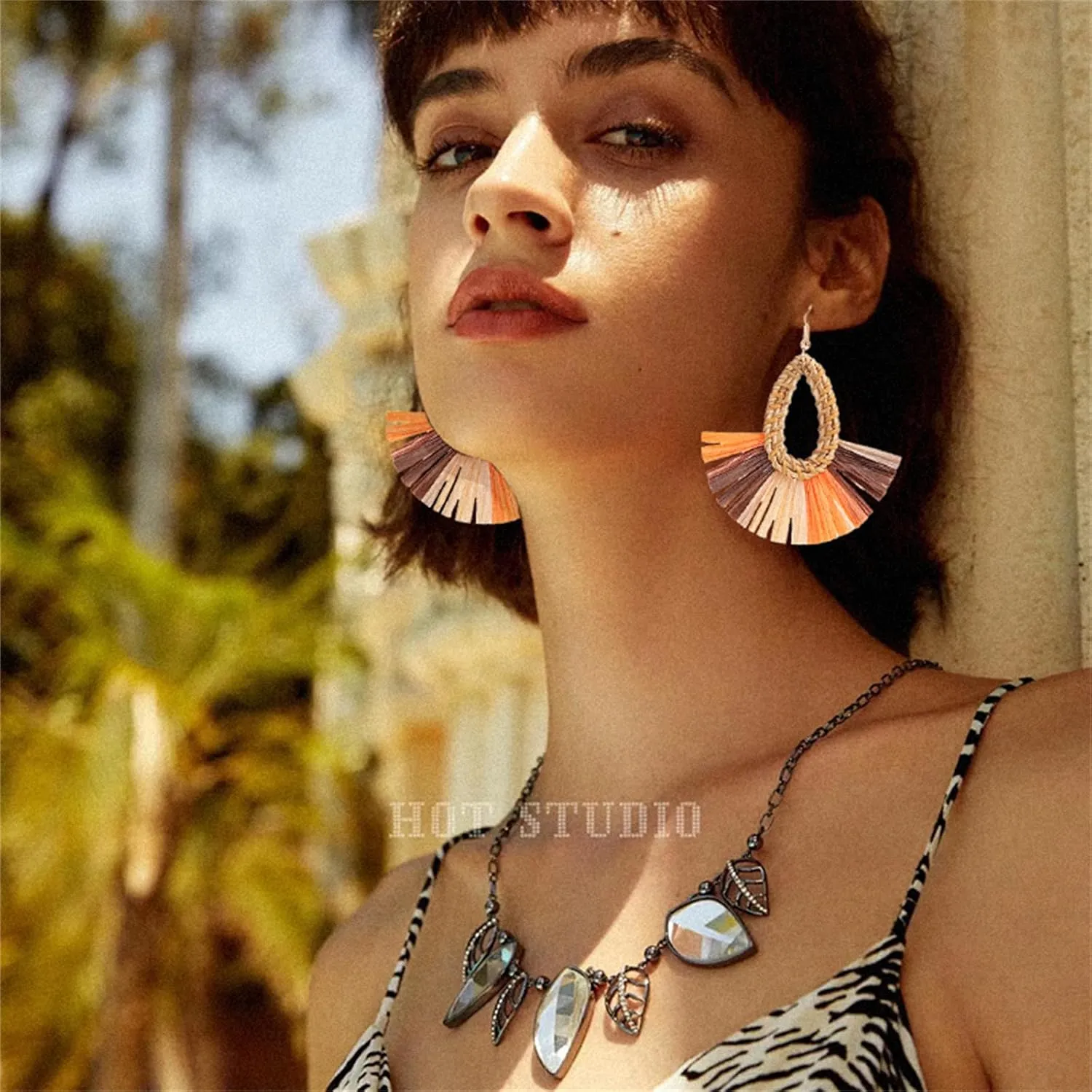 Statement Raffia Earrings Boho Summer Beach Earrings for Women Handmade Fashion Rattan Fringe Tassel Earring Lightweight Straw Wicker Dangle Drop Earring Bohemian Gift Jewelry