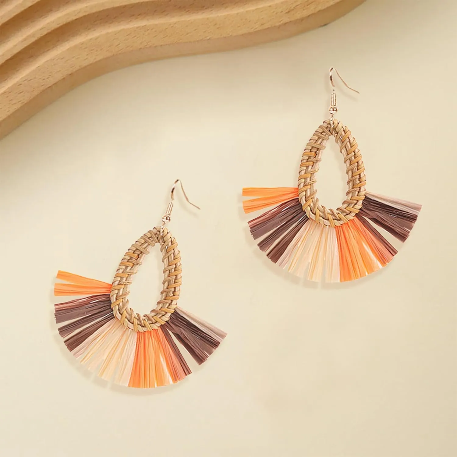 Statement Raffia Earrings Boho Summer Beach Earrings for Women Handmade Fashion Rattan Fringe Tassel Earring Lightweight Straw Wicker Dangle Drop Earring Bohemian Gift Jewelry