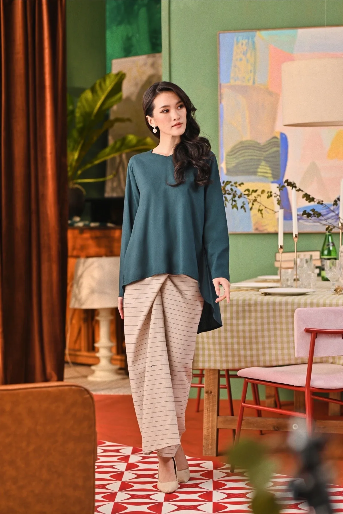 The Capai Women Wrap Skirt - Champagne Pinstripe