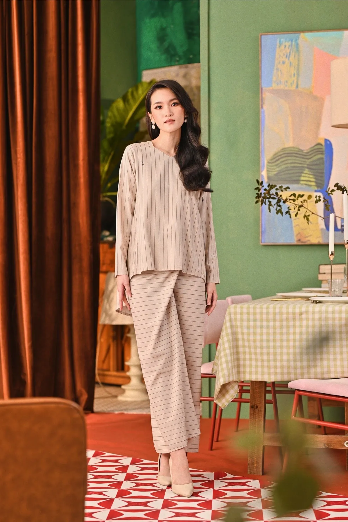 The Capai Women Wrap Skirt - Champagne Pinstripe
