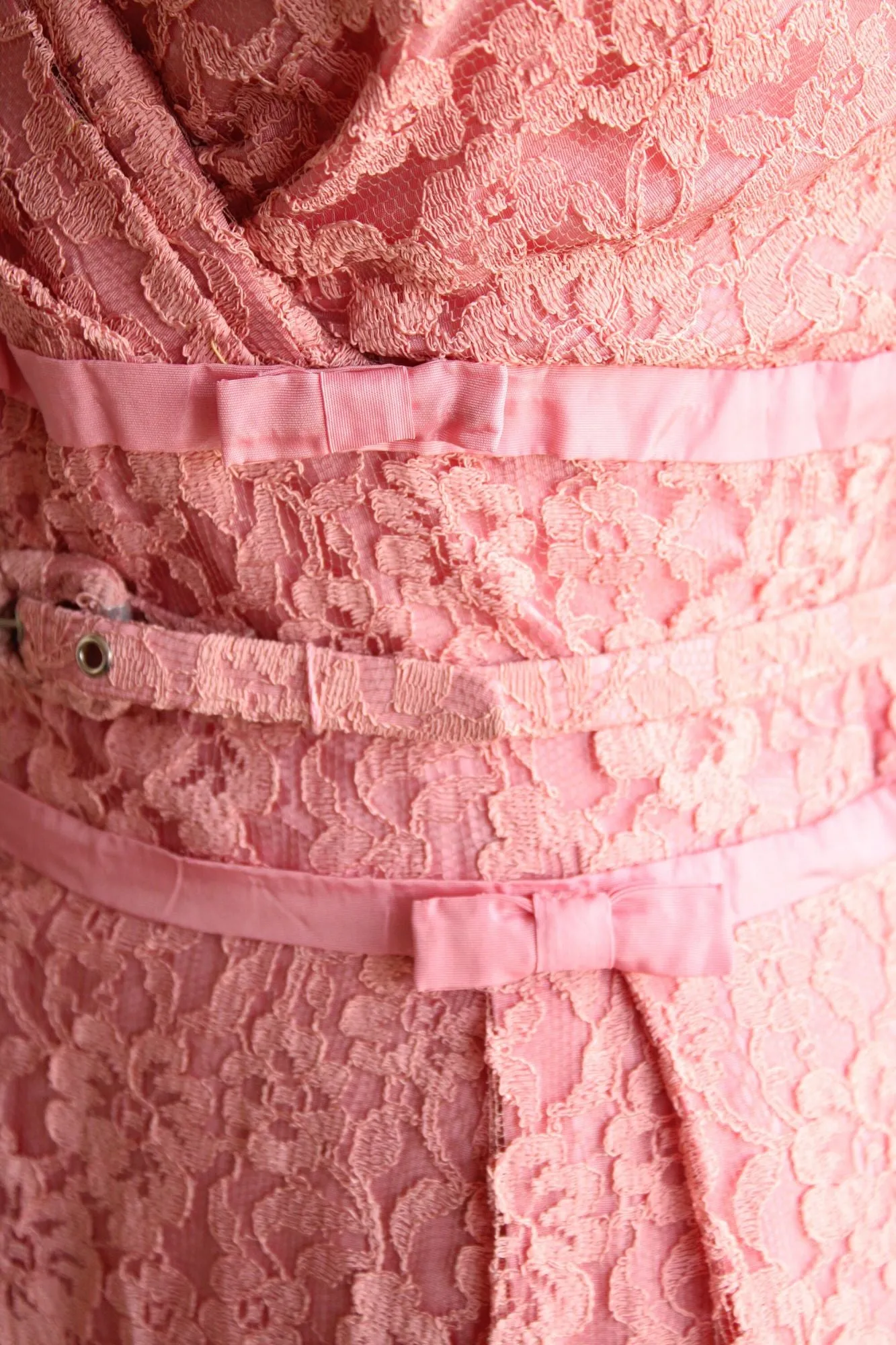 Vintage 1940s 1950s  Dress with Belt in Pink Lace