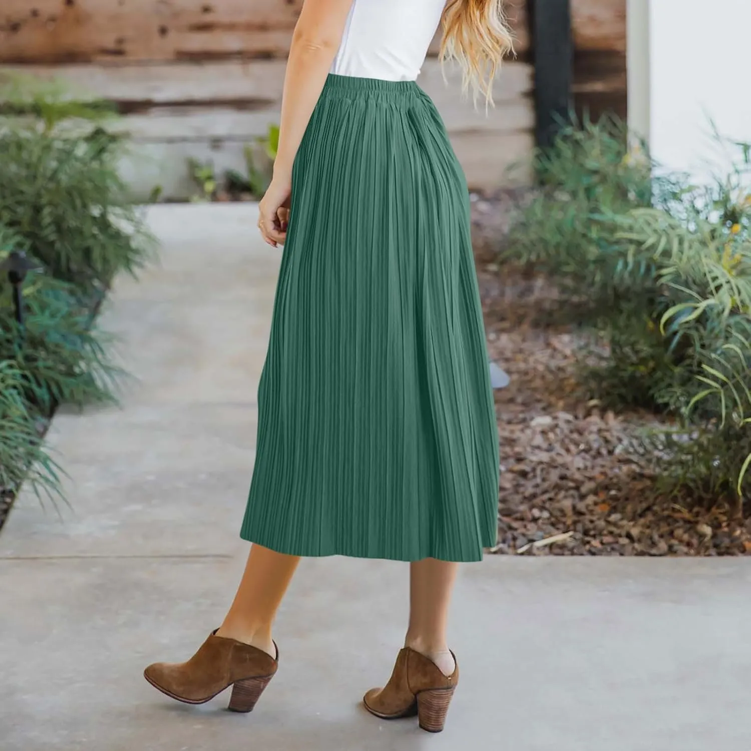 Women's Casual Elastic High Waisted Button Decor Skirt A-Line Pleated Flowy Beach Vacation Midi Long Skirts